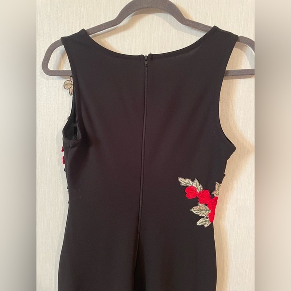 Windsor Black Floral Embroidered Classic Elegant Mermaid Prom Formal Dress Small - Picture 6 of 8